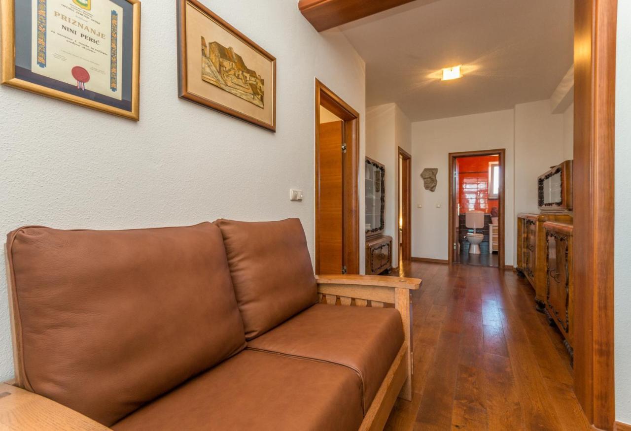 Villa Perini Dvori Donji Zemunik Buitenkant foto