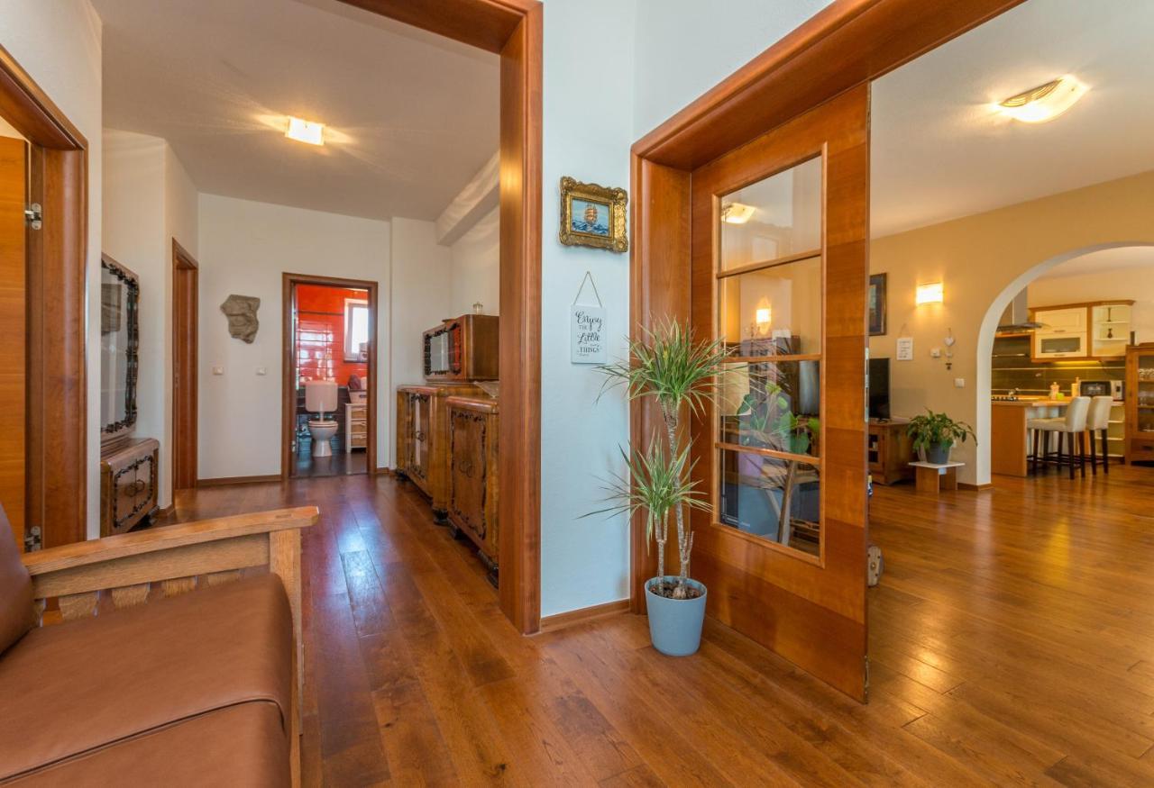 Villa Perini Dvori Donji Zemunik Buitenkant foto